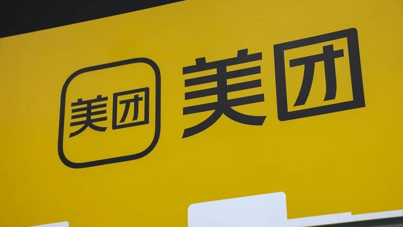 育儿嫂服务合同与保姆合同的主要区别在于服务内容。育儿嫂服务合同通常包含以下内容：